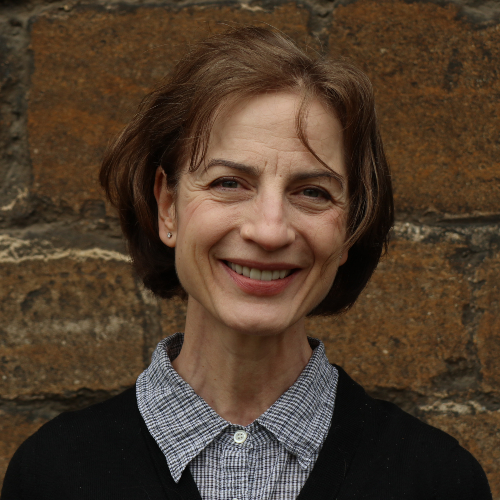 Annabel Brett headshot